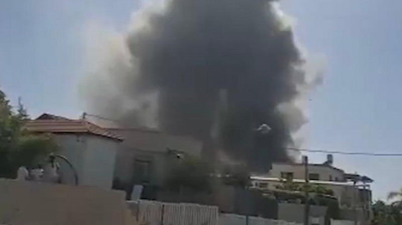 Ливан атаковал ракетами Израиль после штурма мечети Аль-Акса