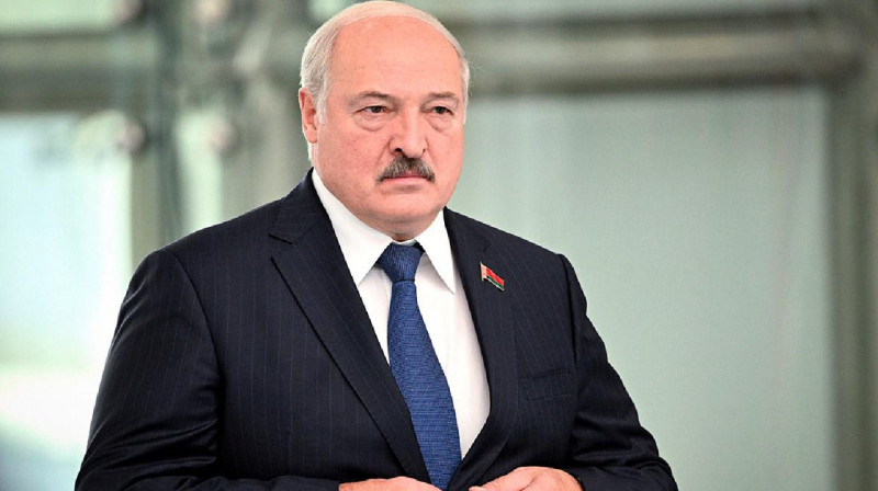 «Все ядерное оружие надо собрать в кучу и уничтожить» – Лукашенко