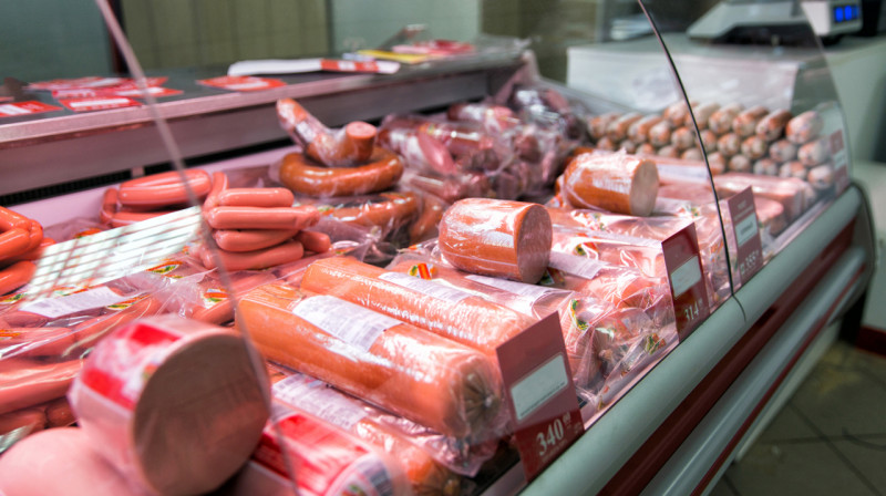 Свинину обнаружили в халяльной колбасе из Кыргызстана