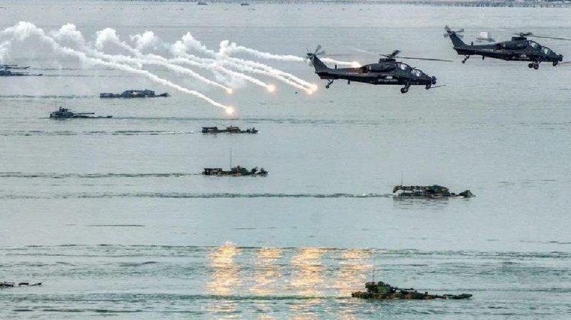 Китай объявил об окончании военных учений вокруг Тайваня