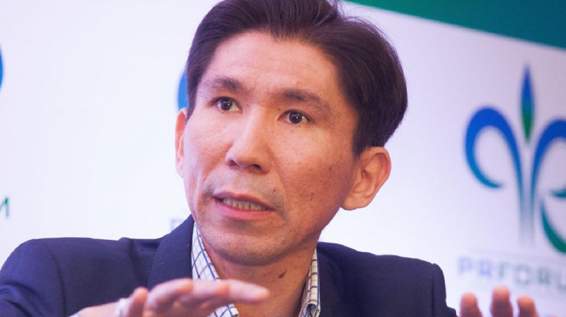 Досым Сәтбаев Жаңаөзендегі мұнайшылар туралы: "Қазанды жарып жіберген әлеуметтік бумен аяқталады"