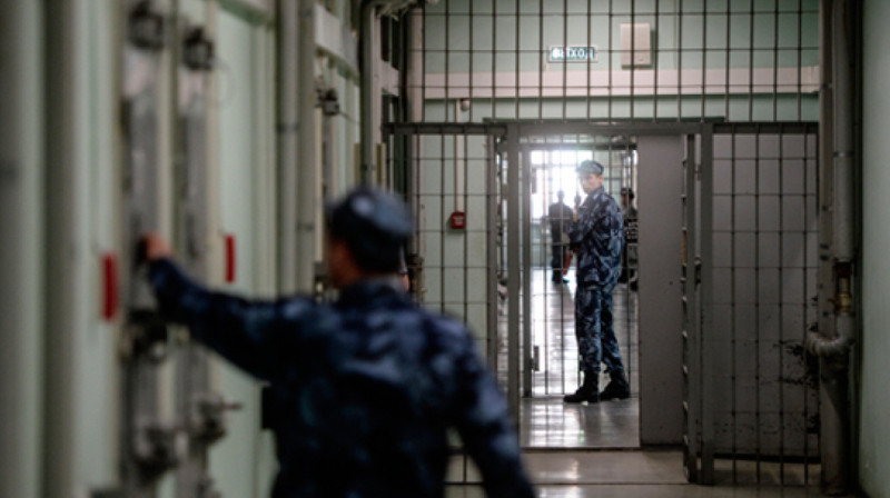 Мужчина из Таджикистана изнасиловал любовника супруги в Казани