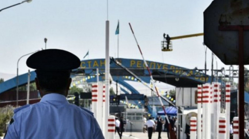 Үндістаннан Қазақстанға 54 мың дана дәрі-дәрмекті заңсыз өткізбек болғандар ұсталды