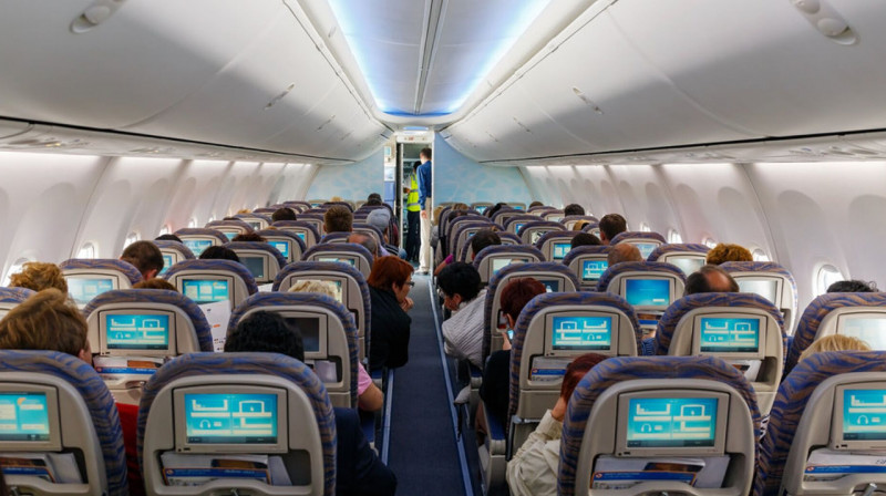 Астана әуежайында жиырмадан астам әуе рейсі ауа райына байланысты кейінге шегерілді