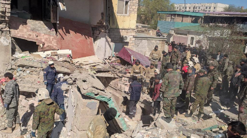 Взрыв в жилом доме Жанаозена: из под завалов извлекли тела еще троих погибших