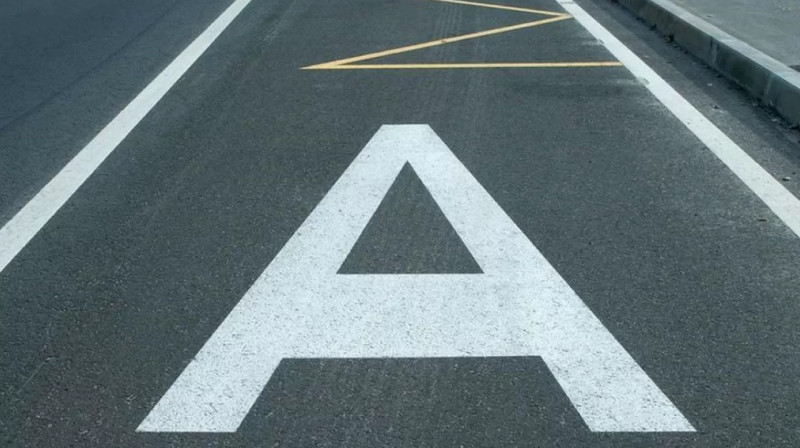 Алматы көшесінің бірінде автобус жолағымен жүруге рұқсат етілді