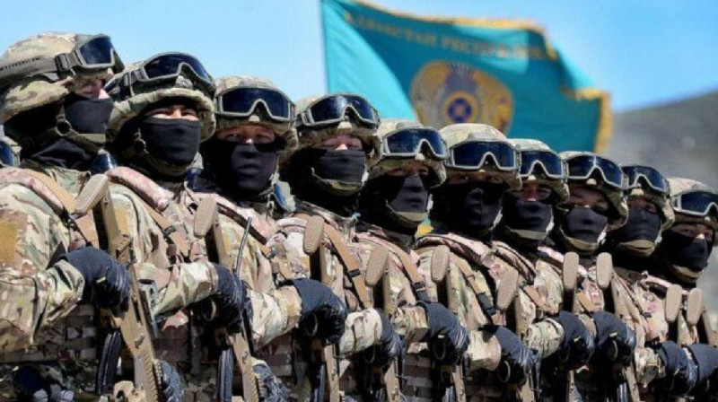 Военная прокуратура прокомментировала побег 250 казахстанцев от армии в Россию