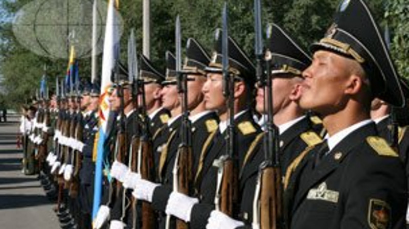 Жас жігіттер әскерге бармас үшін Ресейге қашып жатыр – Әскери прокуратура жауап берді