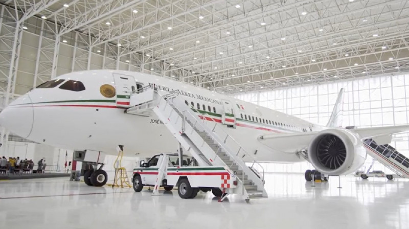 Таджикистан купил президентский самолет за $92 млн у Мексики