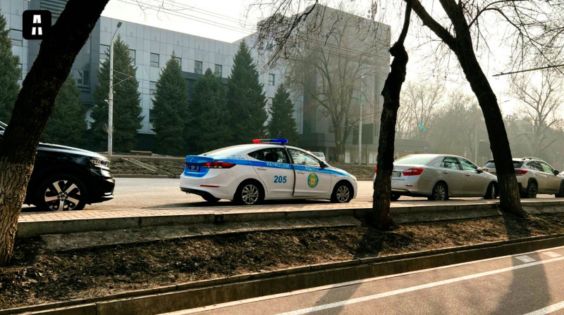 Без прав и номеров: водитель в Уральске "собрал" штрафов на 700 тысяч тенге