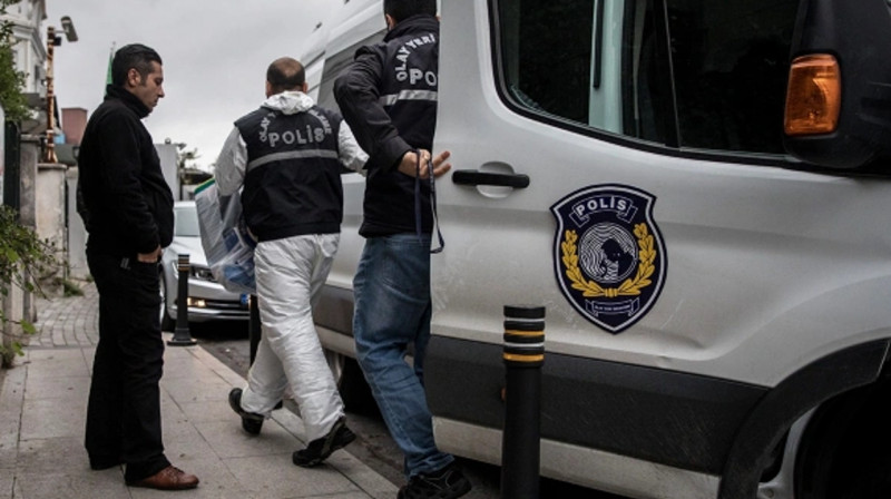 В Стамбуле неизвестные обстреляли офис партии Эрдогана