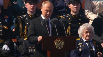 "Украинский народ стал заложником госпереворота" - Путин выступил на параде в Москве