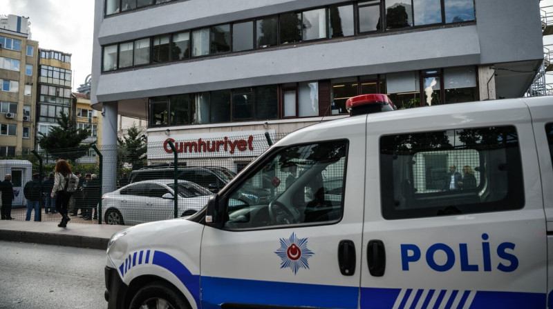 Пять человек погибли во время перестрелки в кафе в Турции