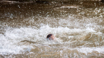 В Узбекистане трое детей утонули в реке