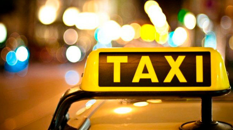 Обобравшего иностранцев таксиста арестовали в Алматы