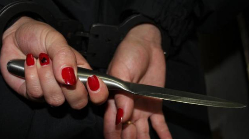 Женщина пырнула ножом своего мужа в Акмолинской области