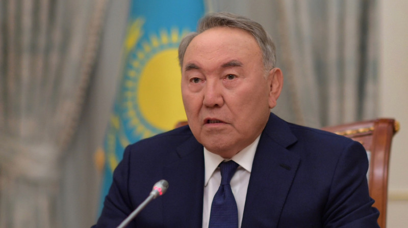 Мажилисмен требует от Генпрокуратуры расследовать дела близкого окружения Назарбаева