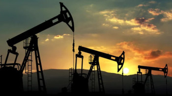 Казахстан продлит ограничение на добычу нефти
