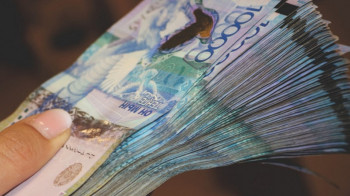"Смертельно больной" казахстанец обманывал людей на деньги, чтобы вложить их в криптовалюту