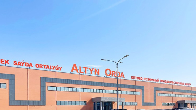 Сотни жалоб на работу рынка «Алтын Орда» поступают в Минторговли