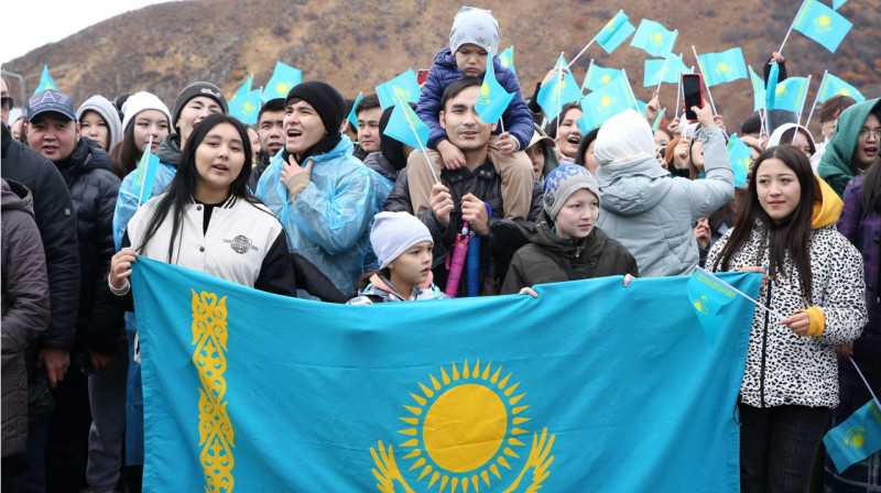 Каждый третий казахстанец относится к категории молодежи