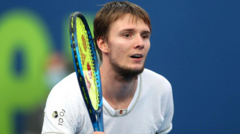 Александр Бублик вышел в 1/4 финала турнира АТР 500 в Галле