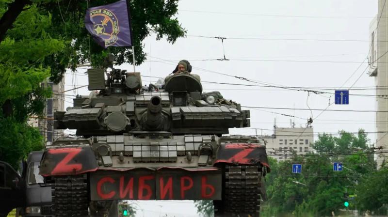 Украинские союзники просили не атаковать Россию во время мятежа ЧВК "Вагнер"