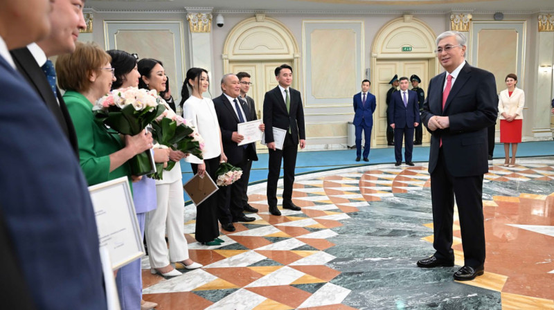 Президент поздравил журналистов Казахстана с профессиональным праздником