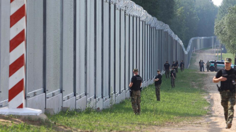 Польша боится вагнеровцев в Беларуси и укрепляет границу