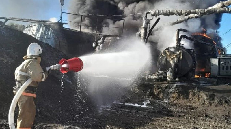 10 тонн битума горели в области Абай