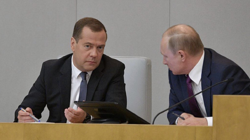 Больные тяжелой русофобией маразматики в американском сенате - Медведев