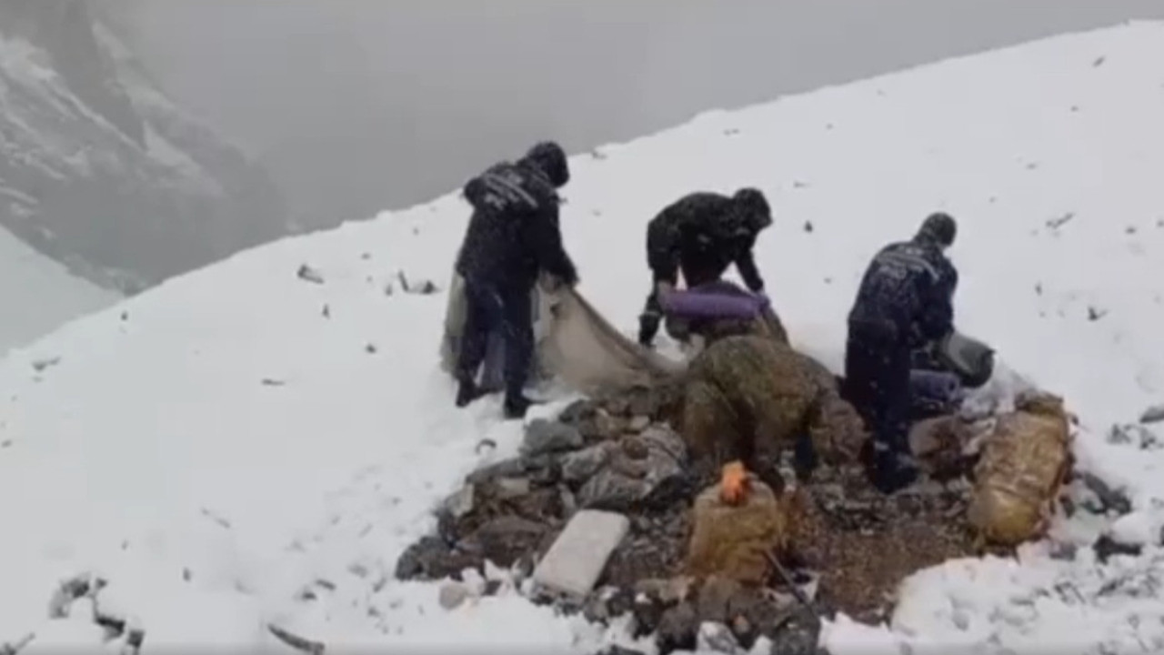 Поиски сорвавшегося мужчины с горы в Туркестанской области продолжаются  пятые сутки