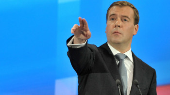 Медведев пригрозил ударами по украинским АЭС и ядерным объектам в Восточной Европе