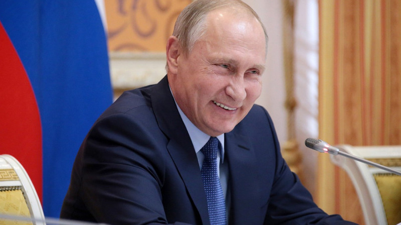 "Противник успеха не имеет" — Путин о контрнаступлении Украины