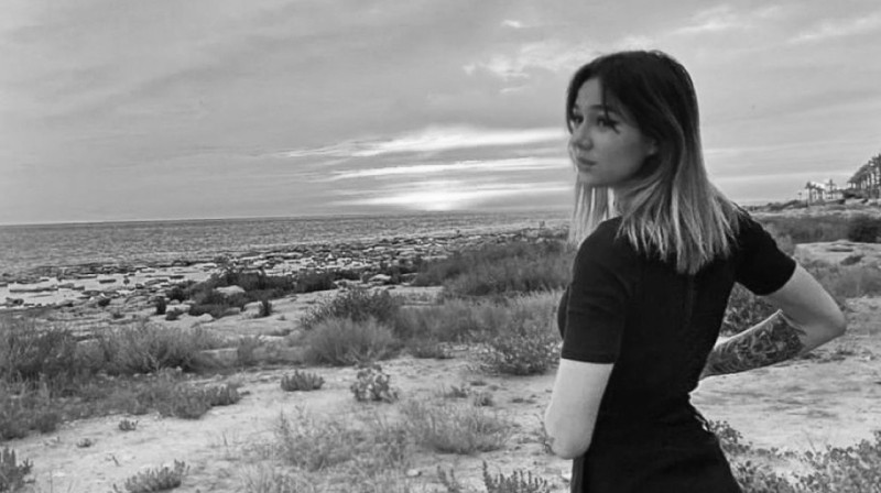 Гематомы на голове и следы удушья: в Актау похоронили молодую спортсменку