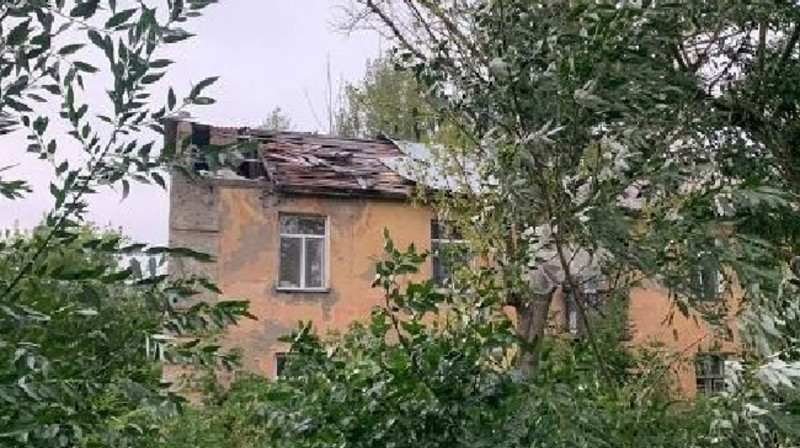 Крыши мечети, казармы и жилых домов сорвало в Карагандинской области