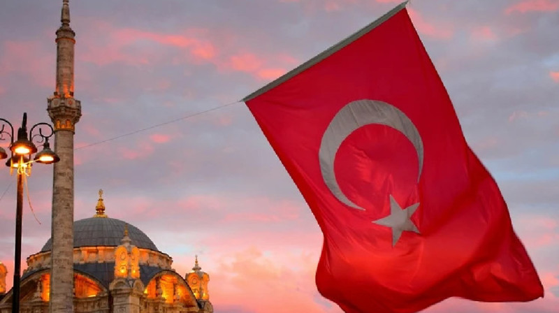 Жительница Павлодара отдала фальшивой компании полмиллиона за отдых в Турции