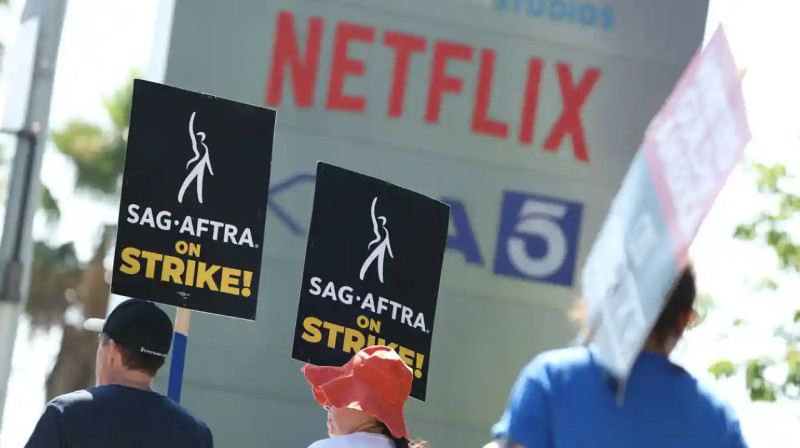 Ответ на забастовки: Netflix ищет специалиста по искусственному интеллекту