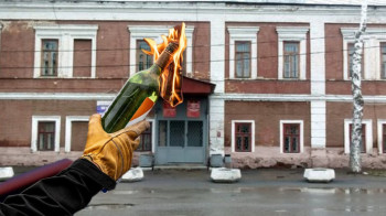 Пенсионерка из Казани попыталась сжечь военкомат