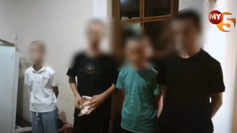Школьник выпал из окна 5 этажа, убегая от побоев в незаконной религиозной школе в Узбекистане