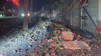 Более 20 человек пострадали в результате разрушительного землетрясения на востоке Китая