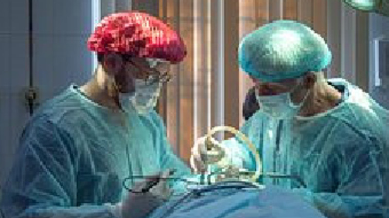 Пластикалық хирург бірқатар тыйымдарды жоққа шығарды