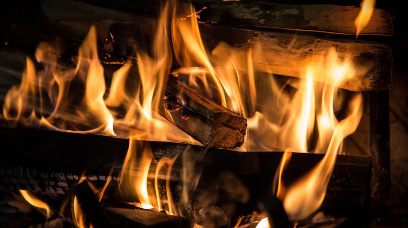 Алматыда «Ақкент» тұрғын үй кешенінде тағы өрт шықты