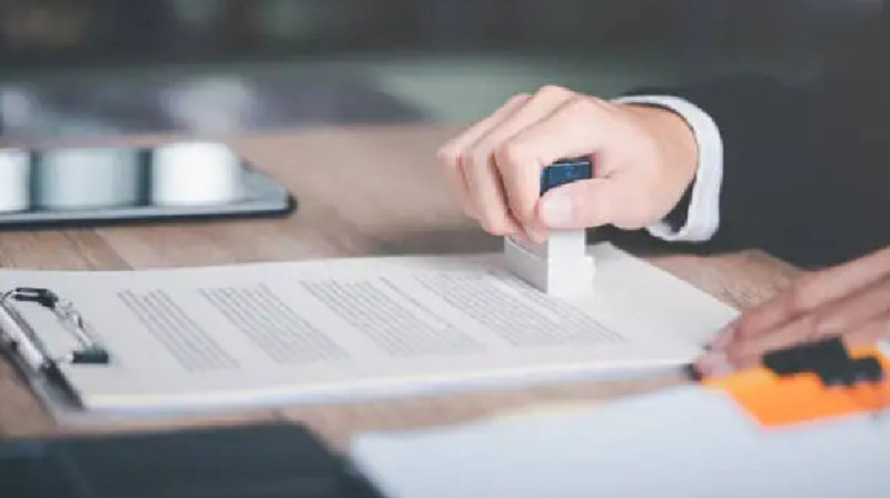 Президент: Банктер тұтыну несиесімен азаматтарды қарызға батырды