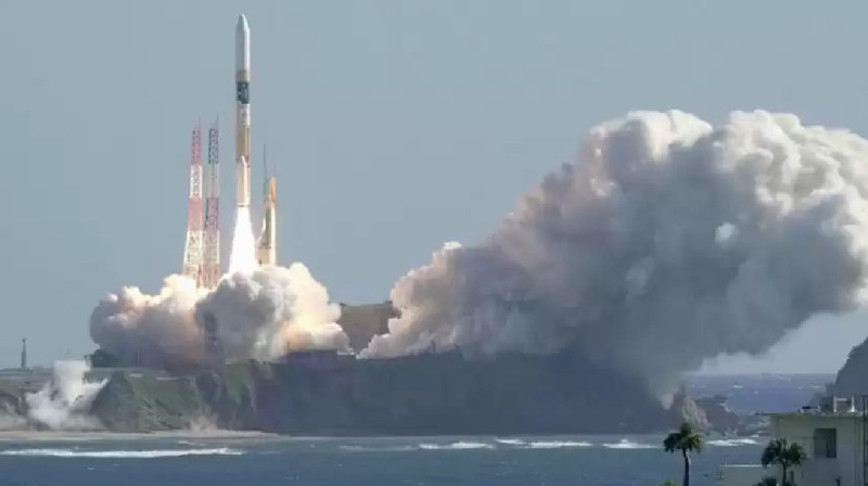 Жапония Айға қонатын алғашқы модулін ұшырды