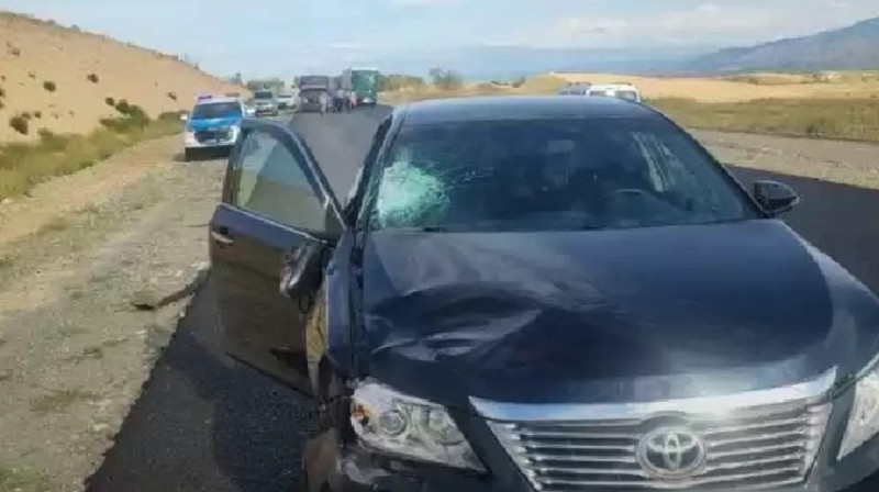 Алматы-Өскемен тас жолында  жұмысшыны көлік қағып өлтірді