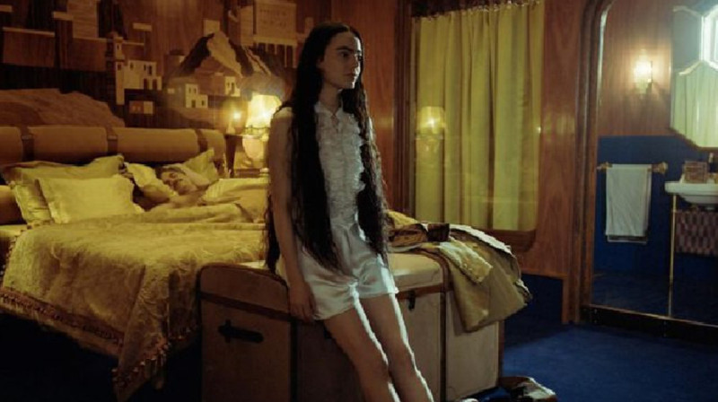 Йоргос Лантимостың "Бедные-несчастные" фильмі "Алтын арыстан" жүлдесін жеңіп алды