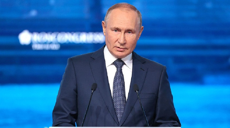 Путин Украинаның оккупацияланған аумақтарын аннексиялау күнін атап өтуді ұсынды