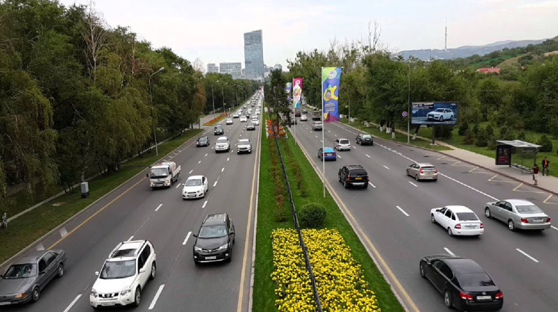 Проспект аль-Фараби в Алматы перекроют из-за велопробега