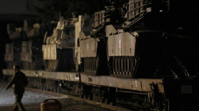 Пентагон: Abrams танктері жақын арада Украинада болады
